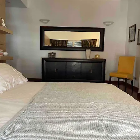 Luxury Spacious Flat With A Lovely Terrace * Tirana