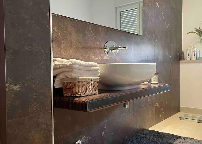 Διαμέρισμα Luxury Spacious Flat With A Lovely Terrace Τίρανα